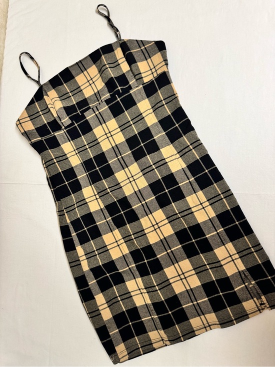Love Tree Dresses & Skirts - Love Tree Black & Cream Plaid Strappy Sheath Dress